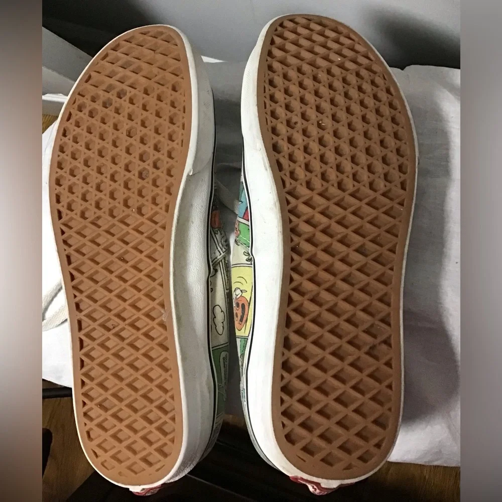 Vans x Peanuts Multicolor Canvas Sneakers Sz 9 Mn 10.5 Wm